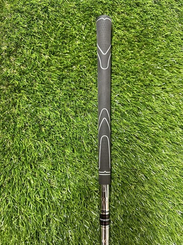 Wilson Harmonized Sole Grind 52° 8 Bounce Gap Wedge. Steel Shaft Wedge Flex. LH - Picture 9 of 10