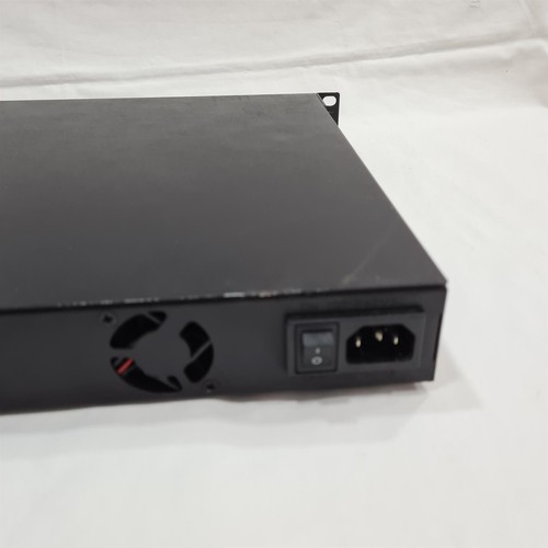LCSI BGSP-7164 16 Port Gigabit with 4 SFP PoE Switch. Made in Taiwan - Afbeelding 8 van 8