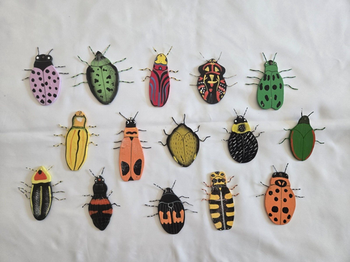 Wooden Ornaments - Rainforest Bugs Insects- Hand carved and Hand Painted - Picture 1 of 9