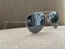 Fashion Sunglasses Silver Tone Frame Aviator Shape Unisex Eye Wear