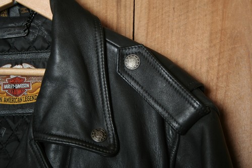 HARLEY DAVIDSON schwarze Adlerjacke mit Lederprägung und individuellen seitlichen Schnürsenkeln Gr. 50 - Bild 3 von 20