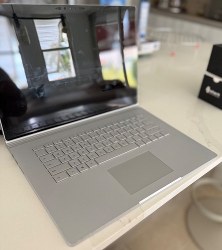 Microsoft Surface Book 2 i7 16GB RAM, 256GB, 15in, 64bit OS, Pen, Pre-owned - Picture 8 of 17