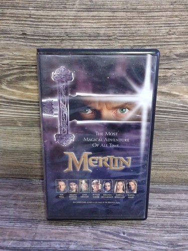Used | Good Conditio | Merlin Movie Clam Shell Vintage VHS 1998 | Great Fantasy - Picture 1 of 3