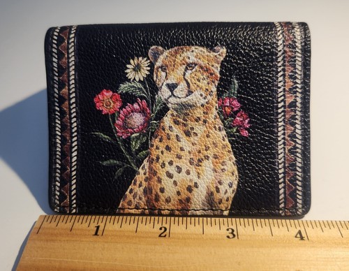 Brighton African Stories Leder bemalt Gepard Duma Kartenetui und Brighton Tasche
