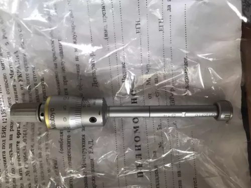 used mitutoyo 3-point micrometer with resolution 0.001mm / 10-12mm