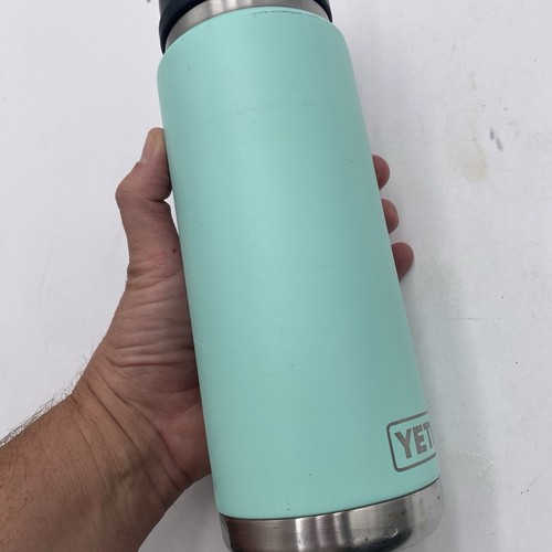 Yeti Rambler 26 OZ Bottle Seafoam Teal Chug Cap SEE PICS Has Dent Scratching - Picture 10 of 18
