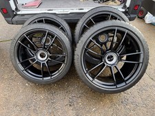 Original Porsche 992 GTS Carrera 911 21" Sommerräder Felgen DOT23 w. NEU glanz