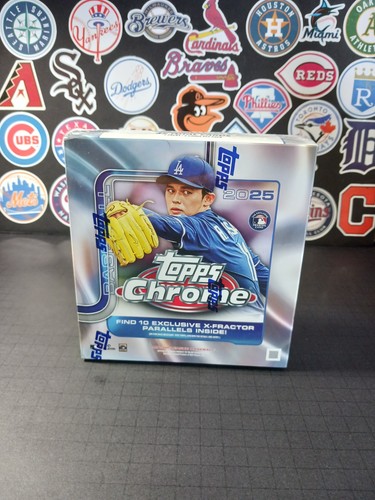 2025 TOPPS CHROME BASEBALL MEGA BOX - Picture 1 of 5