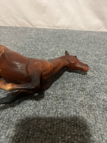 Vintage Breyer 9" Galloping Brown Horse - Picture 10 of 12