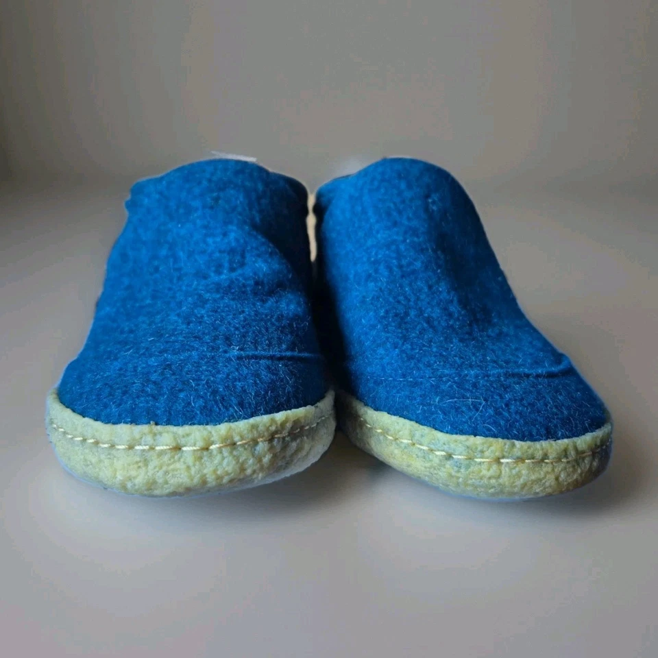 BOTAS ZAPATILLAS WOOLFIT TAIGA/AZUL/SUELA DE GOMA NATURAL/VARIAS TALLAS/USADAS Foto 4 de 4