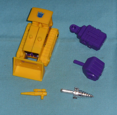 original G2 Transformers YELLOW BONECRUSHER 100% COMPLETE Devastator
