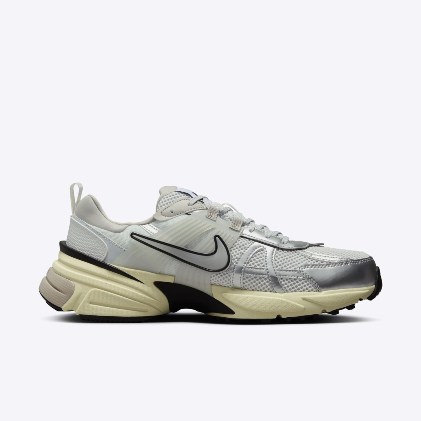 Nike V2k Run [HJ4497-100] Men Casual Shoes Summit White/Metallic Silver