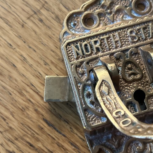 Antique North Star Cork Filled Brass Latch Ice Box Hardware - Picture 4 of 7