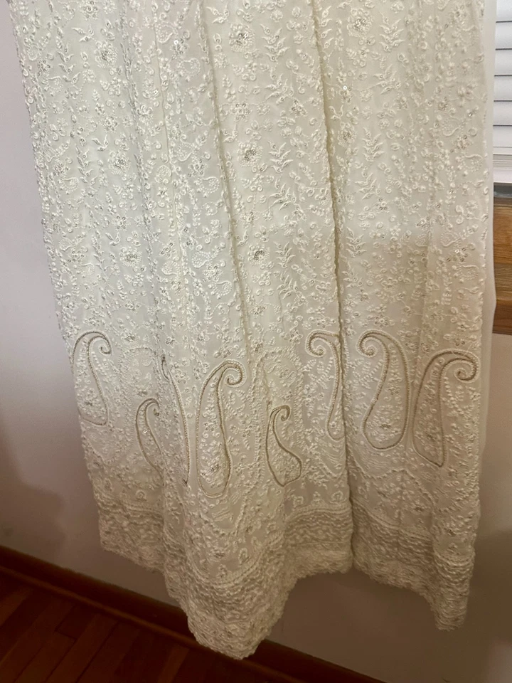 Salwar Kameez Foto 3 de 4