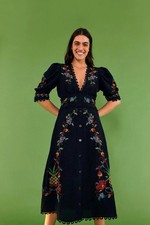 NWOT Farm Rio Black Cross Stitch V-Neck Midi Dress