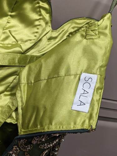 Scala Pailletten Seide Perlen Minikleid Gr. 8 trägerlos Herzausschnitt grün - Bild 13 von 14
