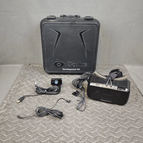 Oculus Rift Development Kit 2 DK2 Headset & Motion Tracker With Carry Case Black