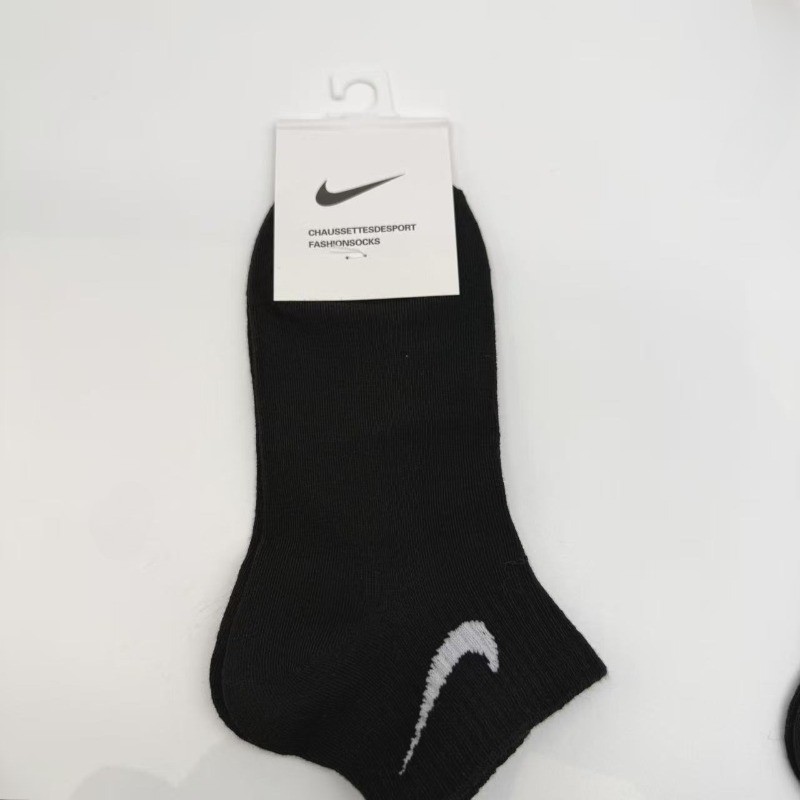 3Pair Black Nike Low-Cut Ankle Socks Size M CHAUSSETTES DE SPORT 