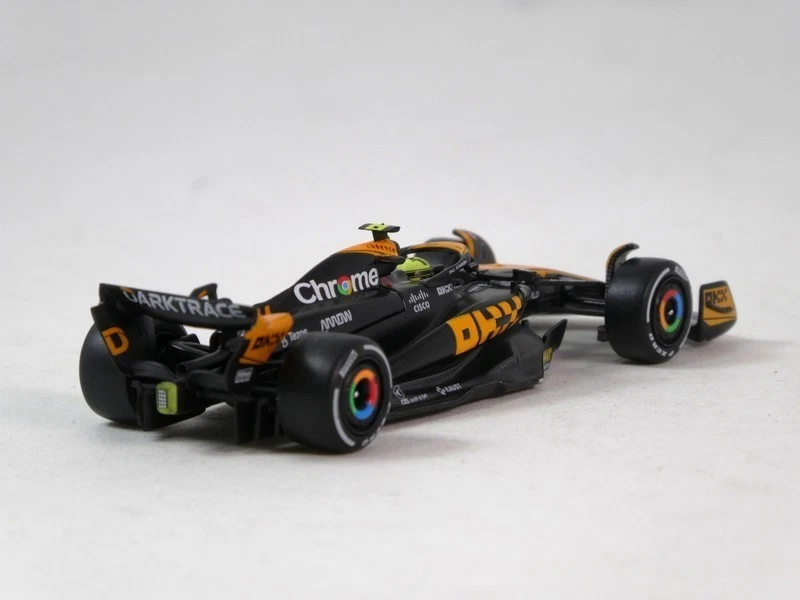 MINI GT Mclaren MCL60 #4 Lando Norris 2nd Japanese GP 2023 1/64 MGT00767-L - Immagine 3 di 3
