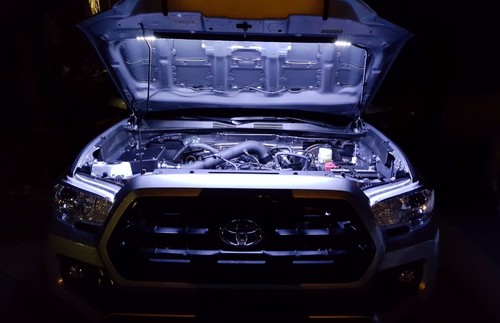 Toyota Tacoma 2005 - 2015......... Kit de luz de motor de capó LED - Imagen 7 de 9