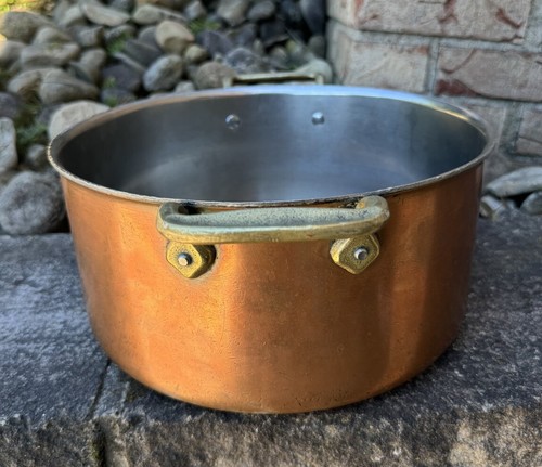 Vintage Copper Pot, Please View Photos For Measurements. - Picture 2 of 8