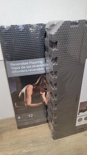 Norsk Reversible Foam Flooring, 48 ft² 24" x 24"x .79"- 12 Foam Mats NEW SEALED - Picture 4 of 7