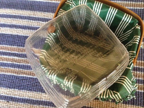 1998 Longaberger Basket, 9” x 9” With 41505 Liner, Green - Picture 5 of 8