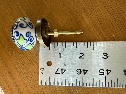 ANTIKE SCHRANKKNÖPFE BLAU/WEISS/GRÜN 8 STÜCK KERAMIK/BRONZE SCHUBLADEN - Bild 4 von 4