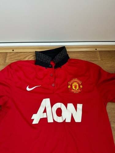 Nike Manchester United 2013-2014 Home Jersey Kit Shirt Size M  Red 532837-624 - Picture 2 of 12