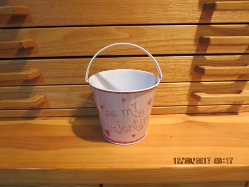 TWO METAL VALENTINE PAILS FOR GOODIES--#V3-2 - Picture 19 of 24