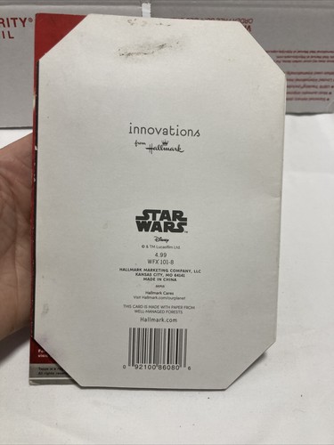 TOPPS STAR WARS GALACTIC CONNEXIONS /Captain Phasma- INNOVATIONS BY HALLMARK - Picture 9 of 17