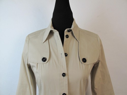 Vestido de trinchera plisado manga 3/4 algodón caqui Burberry London con cinturón talla 8 - Imagen 4 de 14