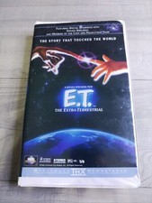 E.T. The Extra-Terrestrial (VHS, 1996, Clamshell)