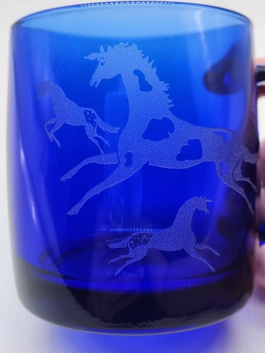 Vintage Cobalt Blue Glass 12oz Coffee Tea Mug Galloping Horse Mountain Sun USA - Picture 12 of 12
