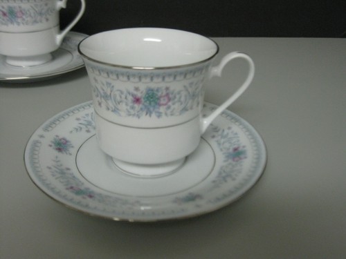 Tea Coffee Cup and Saucers Pink and Blue Flowers Platinum Trim Set of 4 - Picture 3 of 11