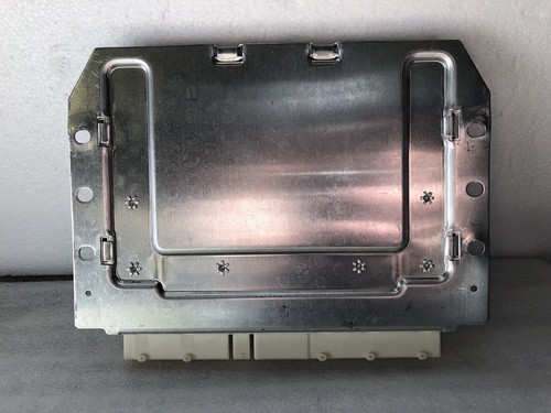 2012-2013 Chrysler 300 SRT Active Dampening Air Suspension Control Module - Picture 4 of 4