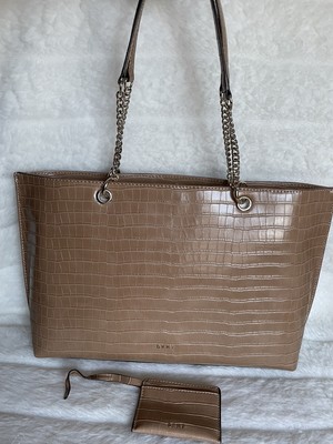 dkny beige purse