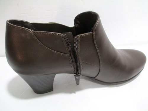 Croft & Barrow Mujer Botines Talla 10M Marrón Fx Cuero Cremallera Lateral Nuevo con Etiquetas - Imagen 5 de 12