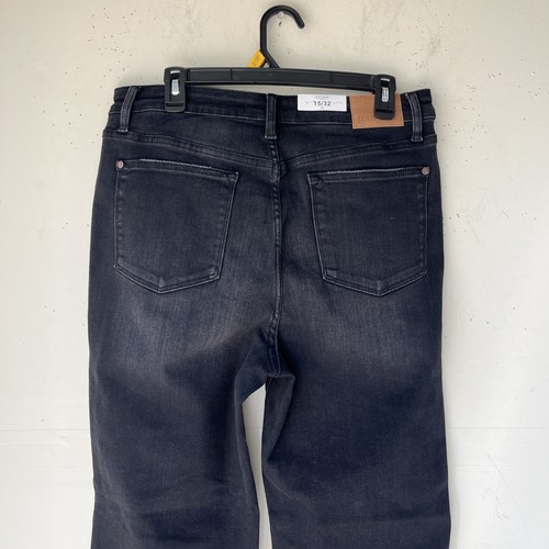 Judy Blue Straight Fit High Waist Brynn Black Tummy Control Flare Jeans 32 New - Picture 14 of 21