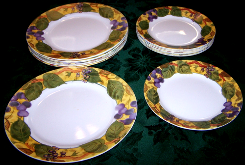 17pc Very Gently Used Corelle Tuscan Plates/9 Dinner11 Inche & 8 Salad 8.5Inches