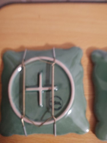 California Pantry Embossed Ceramic Plate Candle Holder Trivit with Wall Hanger 3 - Picture 4 of 4