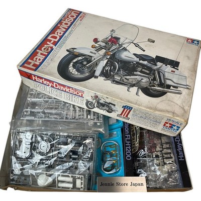 Tamiya 1/6 Harley-Davidson FLH1200 Police Bike Model Kit