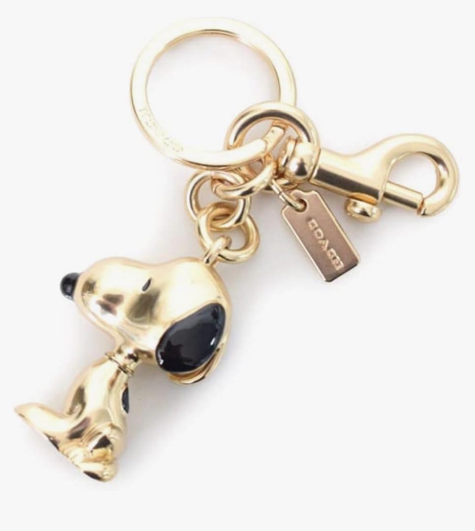 COACH スヌーピー キーホルダー ゴールド Coach x Peanuts Snoopy Gold Keychain Bag Charm Rare Limited