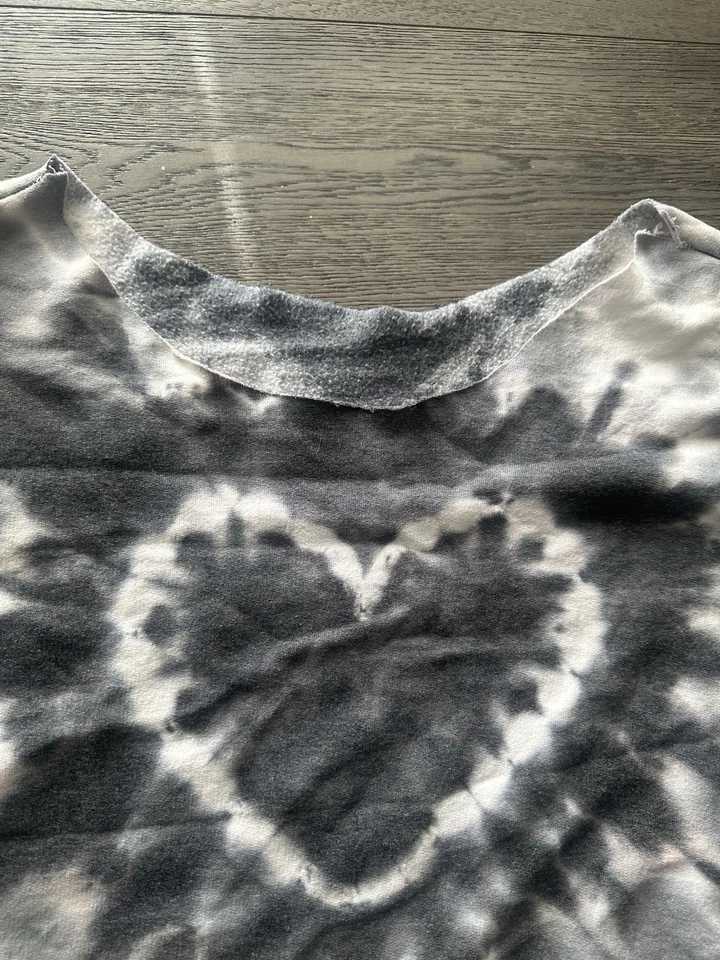 Urban Outfitters галстук краситель сердце толстовка женщин XL пуловер Crewneck серый - Изображение 4 из 4