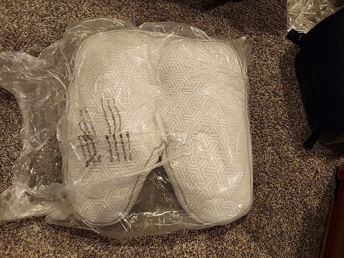 Dream Plush - Butterfly Pillow Soft Decorative Plush Throw Cushion for Bed Sofa - Bild 4 von 4