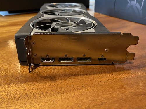 AMD Reference Radeon RX 6800 16GB  Graphics Card w/ Original SN Matching Box - Picture 10 of 16