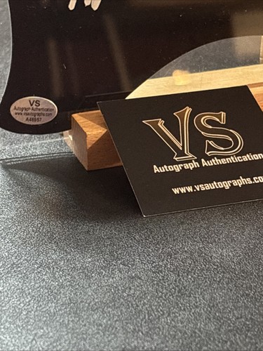 Protector de púas de guitarra autografiado Dave Matthews DMB con certificado de autenticidad, 8x10 y marcos - Imagen 4 de 5