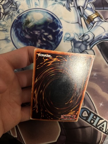 (30) Blue-Eyes White Dragon - You-Gi-Oh! - PCK-001 Prismatic Secret Rare DMG/HP - Picture 18 of 23