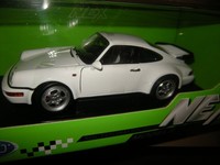 1:18 Welly Porsche 911 Typ 964 Turbo White/Weiss In Ovp