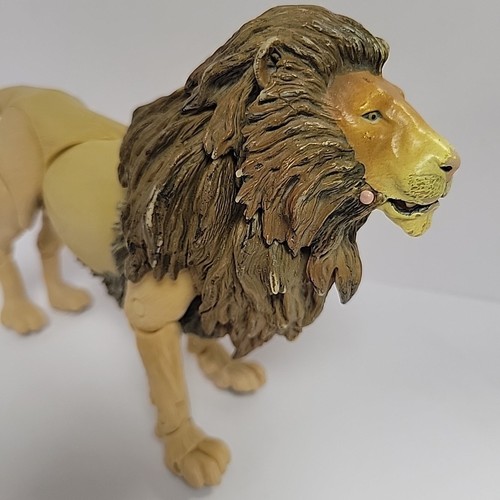 Narnia 8” Aslan Articulated Action Figure • Disney Store • Lion Witch Wardrobe - Picture 2 of 10